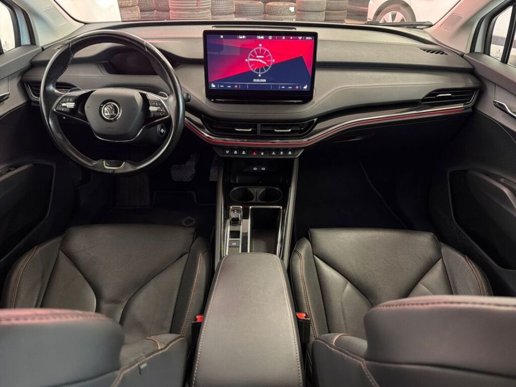 Skoda Enyaq 2022 Valkoinen