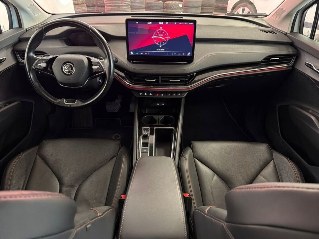 Skoda Enyaq 2022 Valkoinen