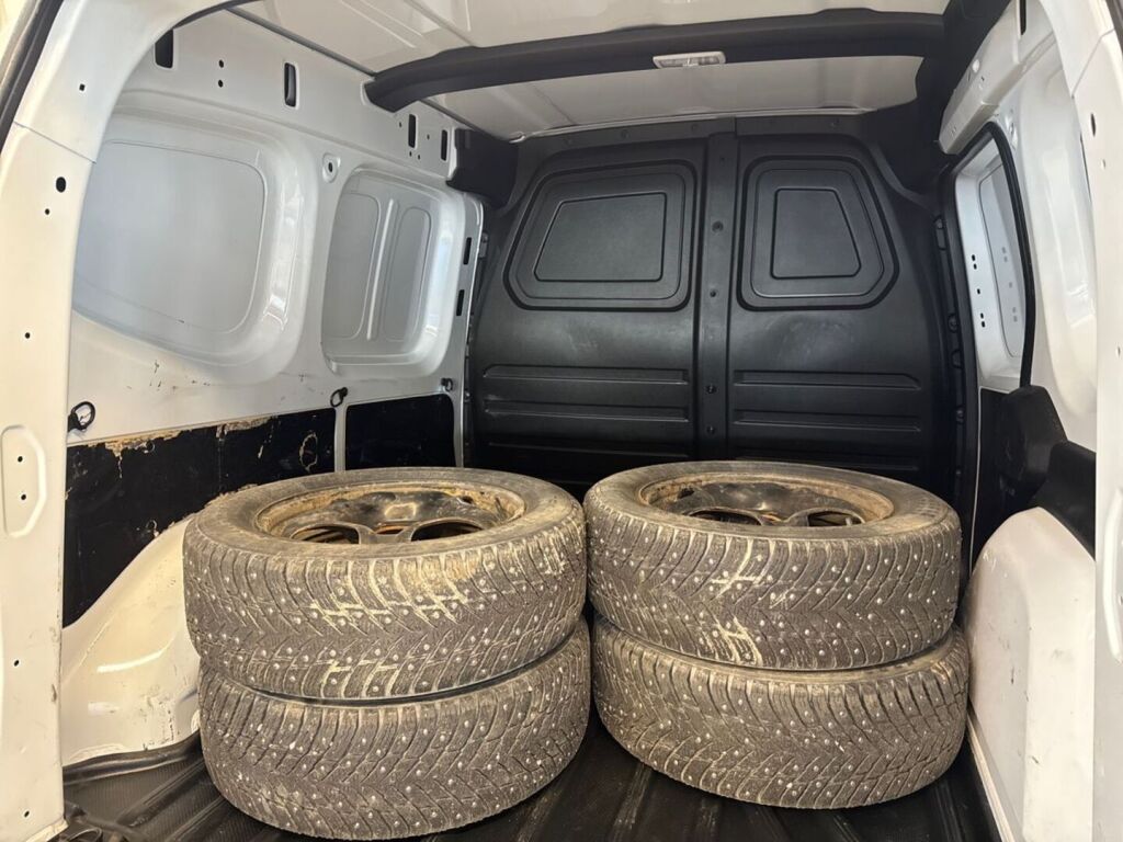 Mercedes-Benz Citan 2023 Valkoinen