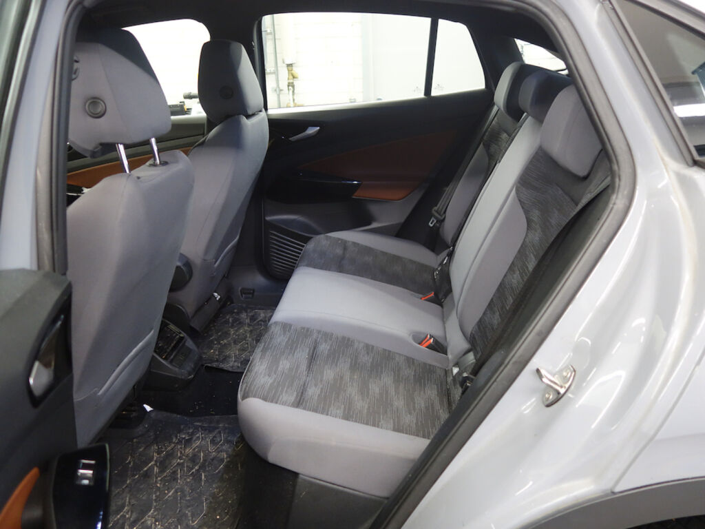 Volkswagen ID.5 2022 Harmaa