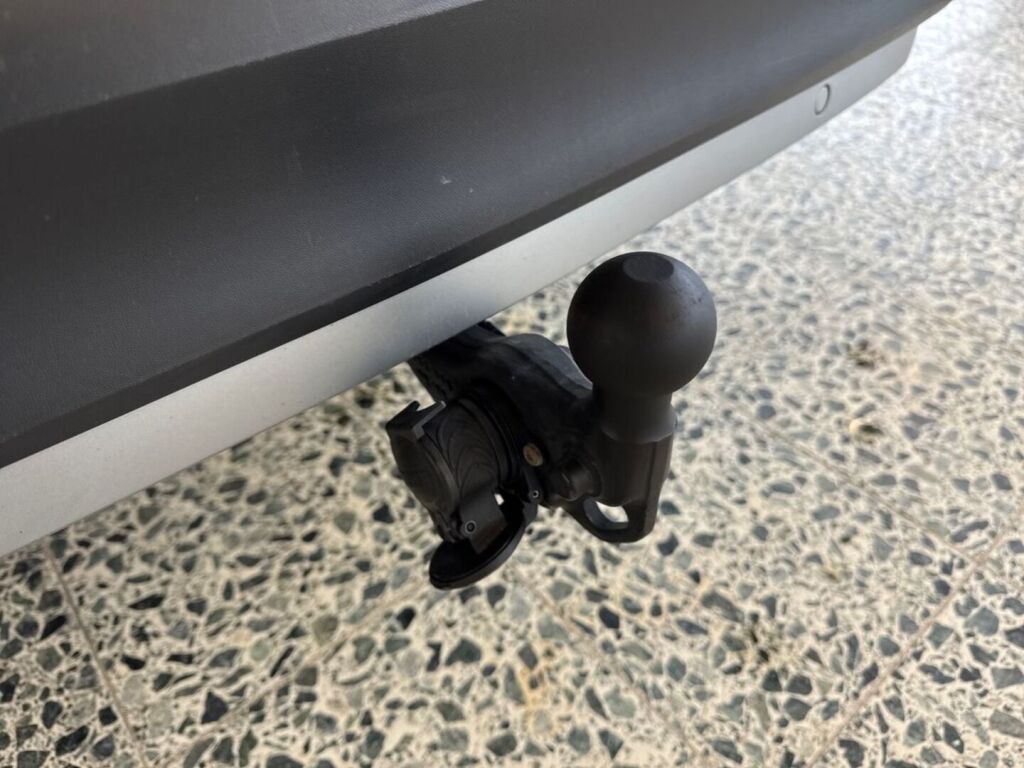 Volkswagen ID.5 2022 Harmaa