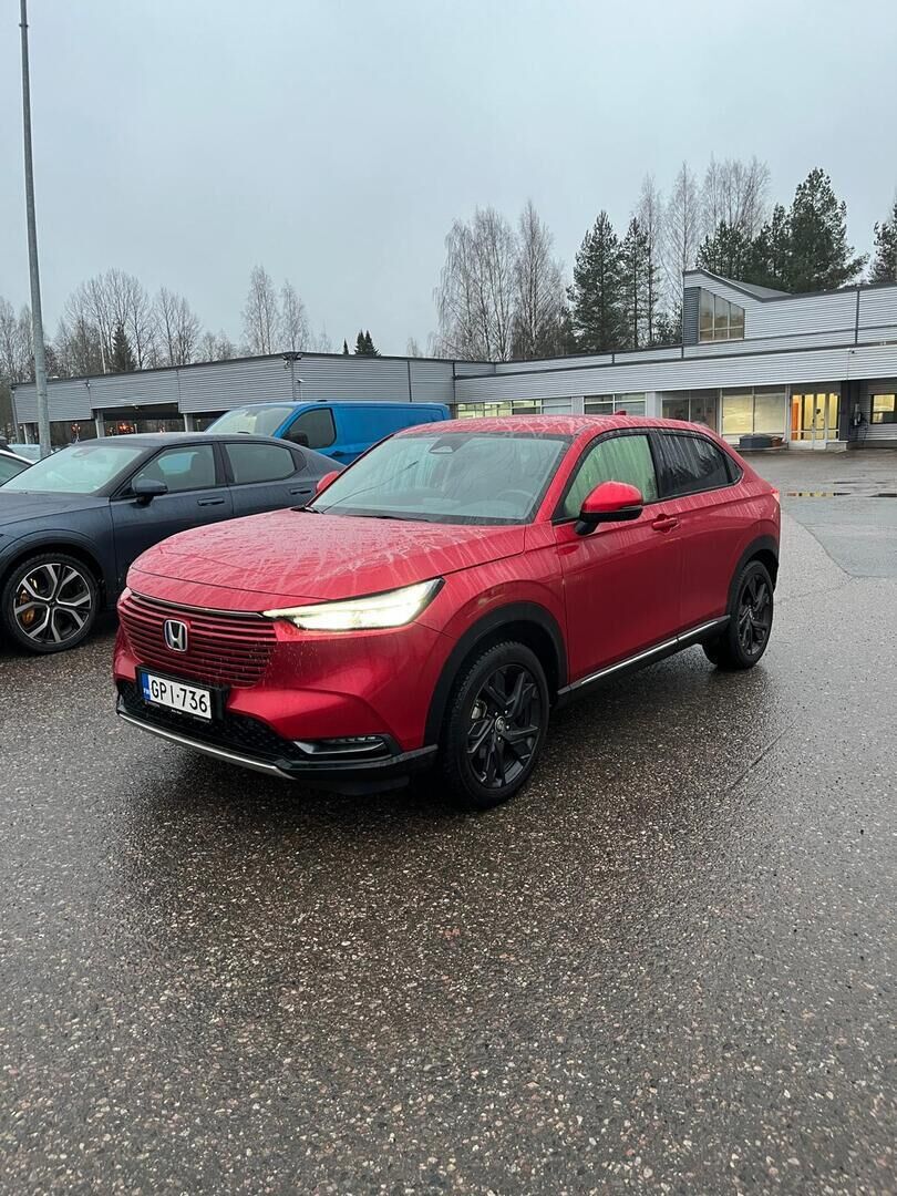 Honda HR-V 2022 Punainen