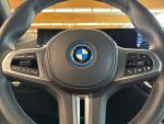 BMW i4 2022 Sininen