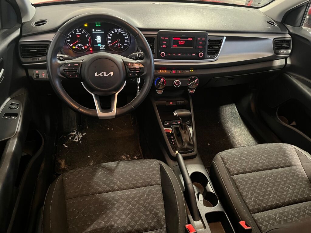 Kia Rio 2024 Punainen