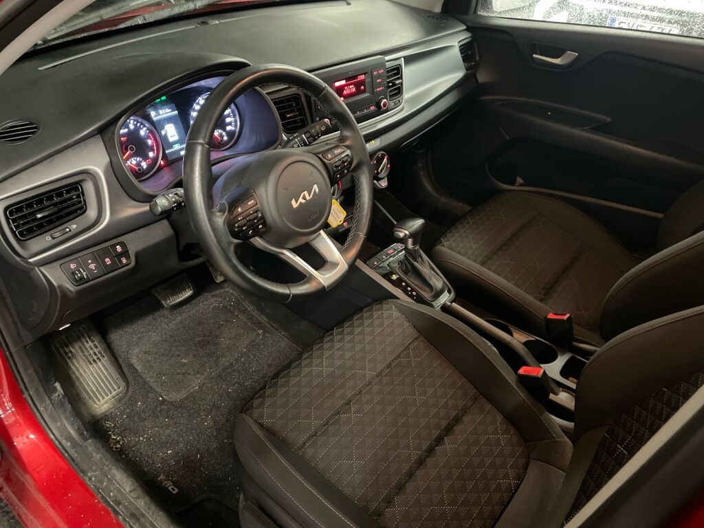Kia Rio 2023 Punainen