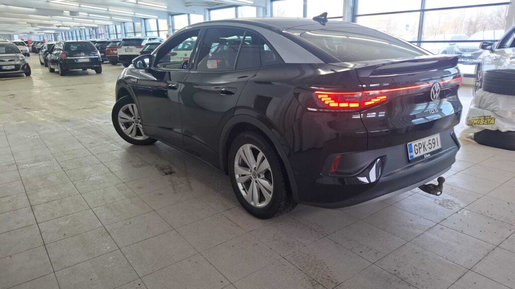 Volkswagen ID.5 2023 Musta