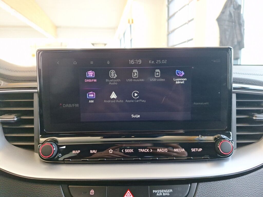 Kia Ceed 2020 Valkoinen