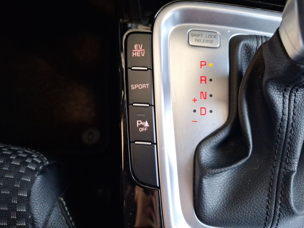 Kia Ceed 2020 Valkoinen