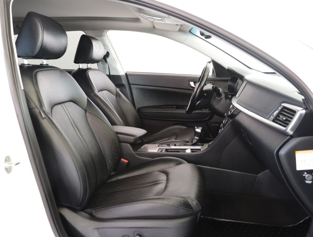 Kia Optima 2020 Valkoinen