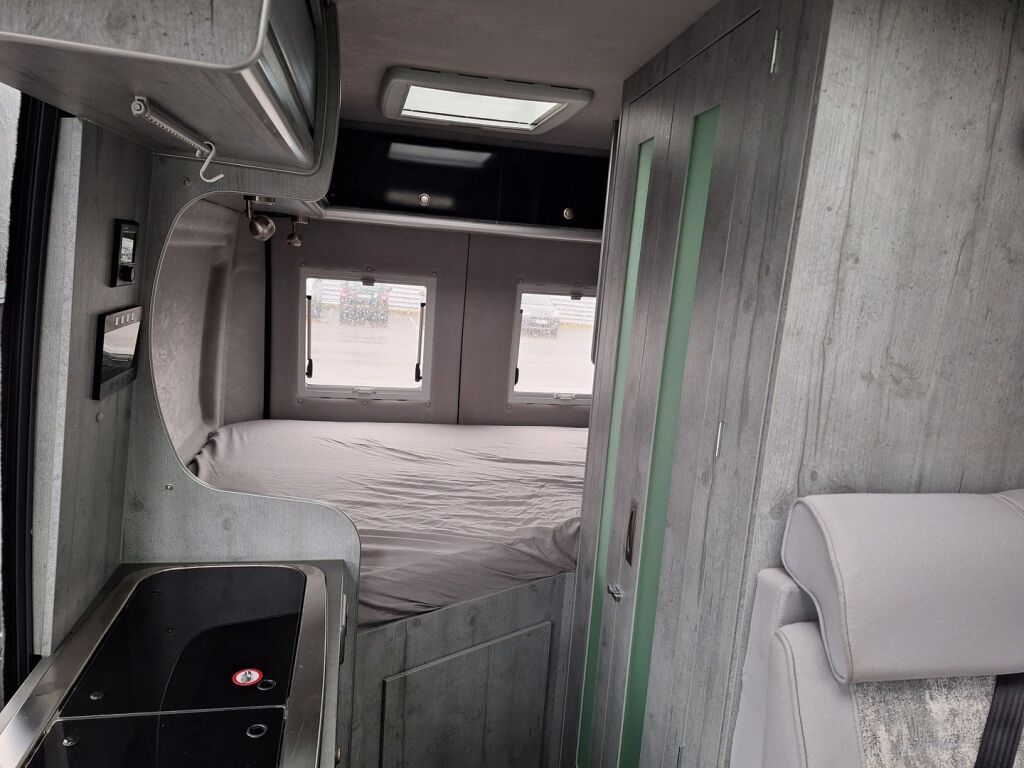 La strada 540 Avanti M 2016 Harmaa