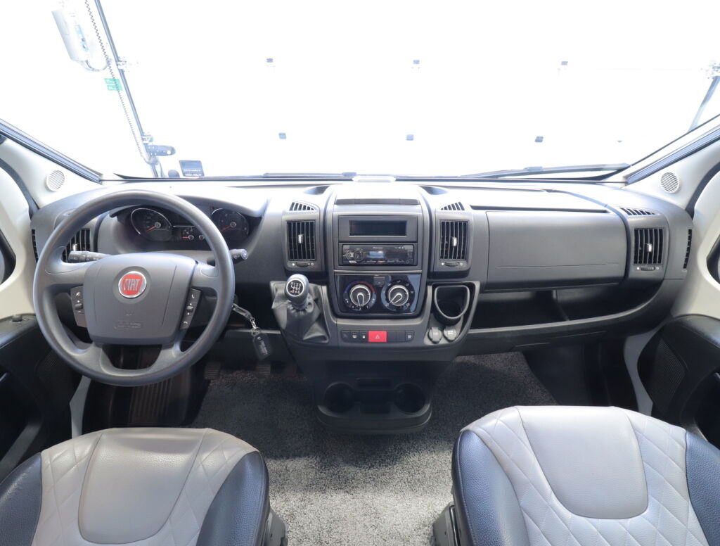 Weinsberg R47 CARABUS 600 2021 