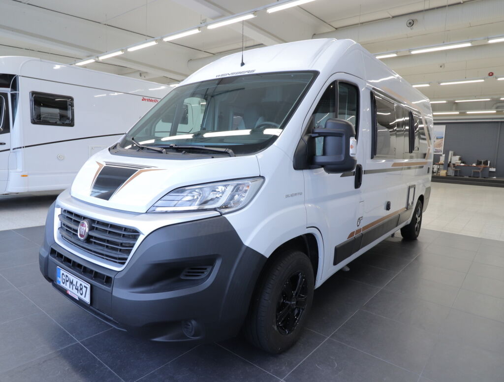 Weinsberg R47 CARABUS 600 2021 