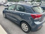 Kia Rio 2023 Sininen