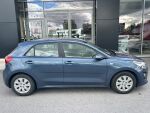 Kia Rio 2023 Sininen