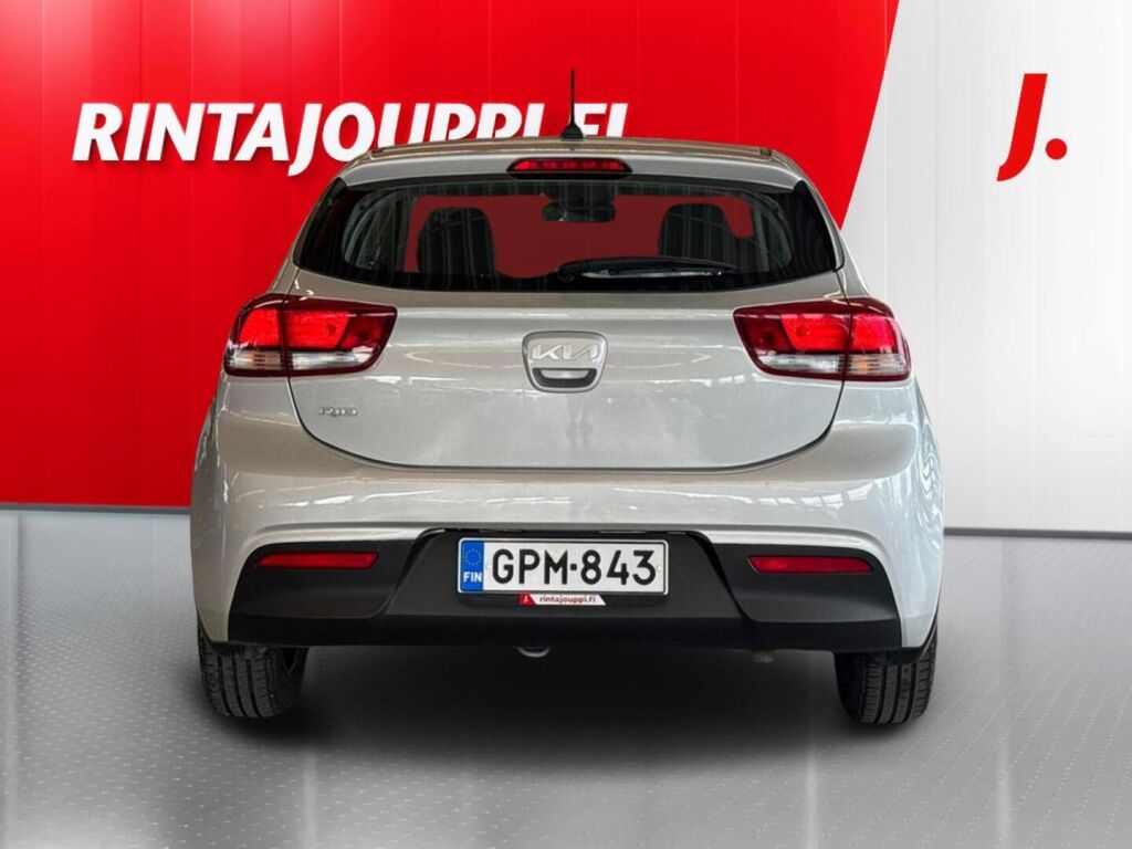 Kia Rio 2024 Hopea