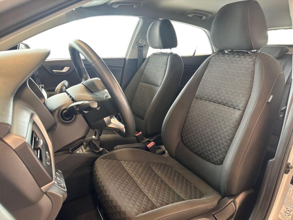 Kia Rio 2024 Hopea