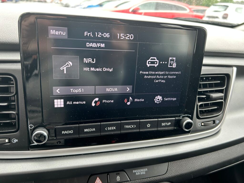 Kia Rio 2024 Hopea