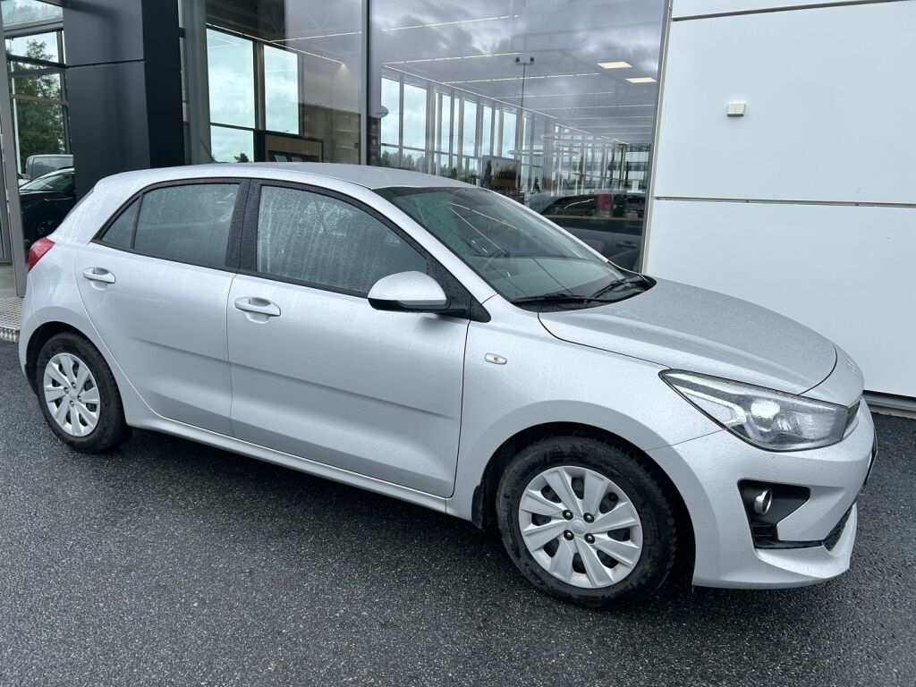 Kia Rio 2024 Hopea