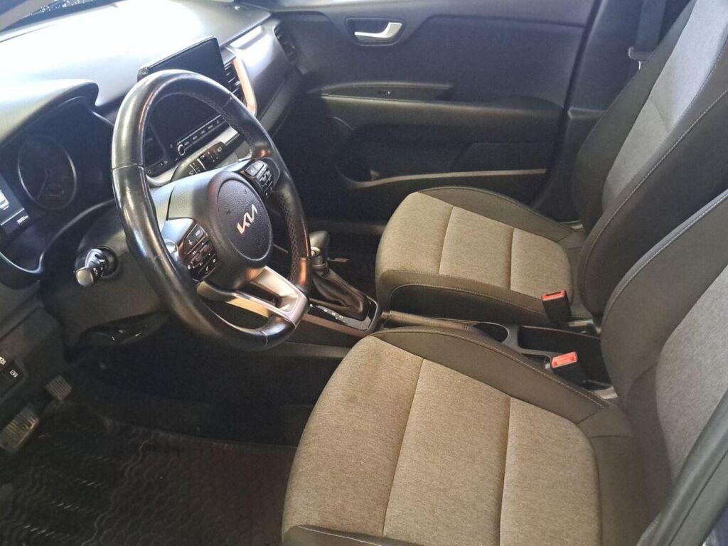 Kia Stonic 2023 Sininen