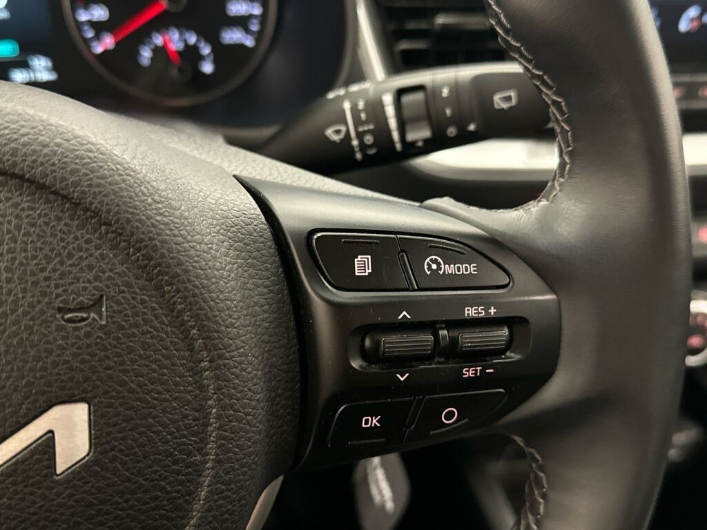 Kia Stonic 2023 Sininen
