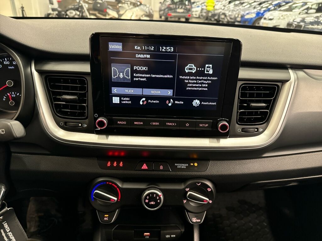 Kia Stonic 2023 Sininen