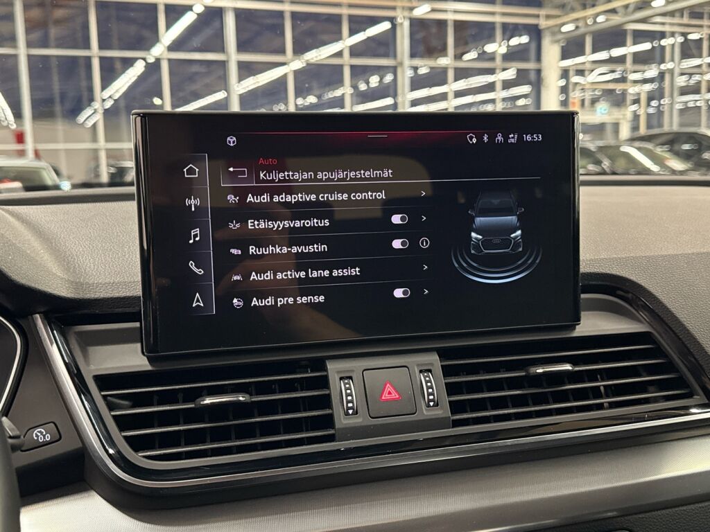 Audi Q5 2023 Valkoinen