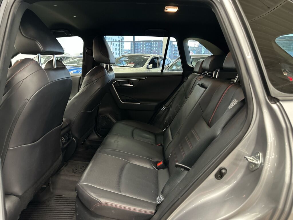 Toyota RAV4 Plug-in 2021 Harmaa