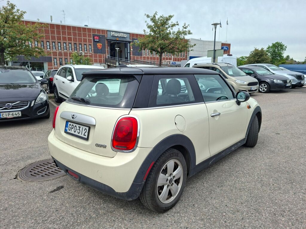 Mini Cooper 2015 Vaaleanruskea
