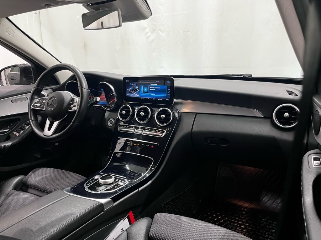 Mercedes-Benz C 2020 Harmaa