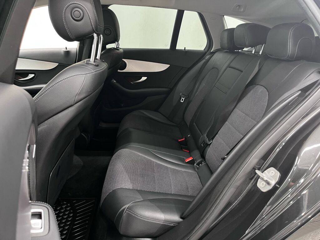 Mercedes-Benz C 2020 Harmaa