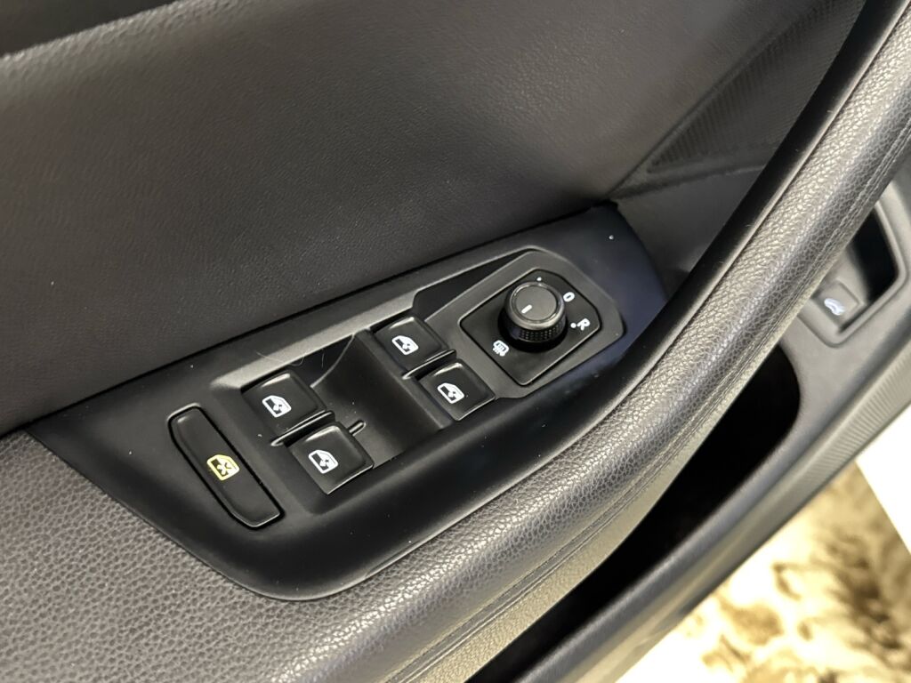 Volkswagen Passat 2016 Valkoinen