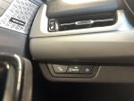 BMW X1 2023 Oranssi