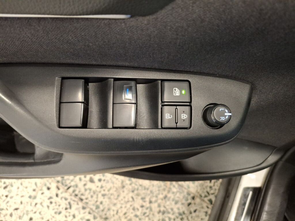 Toyota Yaris Cross 2023 Valkoinen