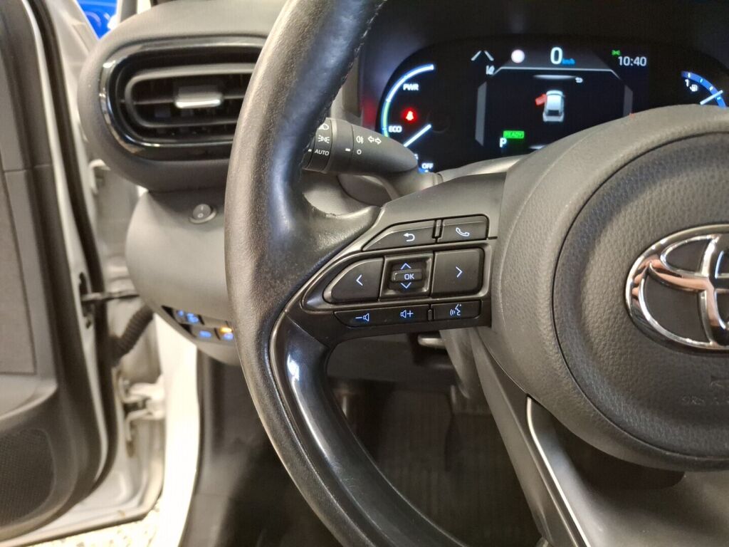 Toyota Yaris Cross 2023 Valkoinen