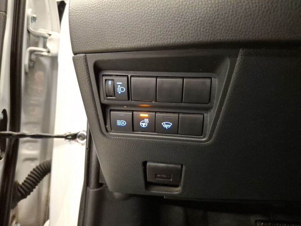 Toyota Yaris Cross 2023 Valkoinen