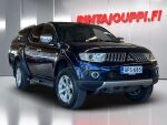 Mitsubishi L200 2012 Sininen