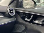 Mercedes-Benz C 2023 Musta