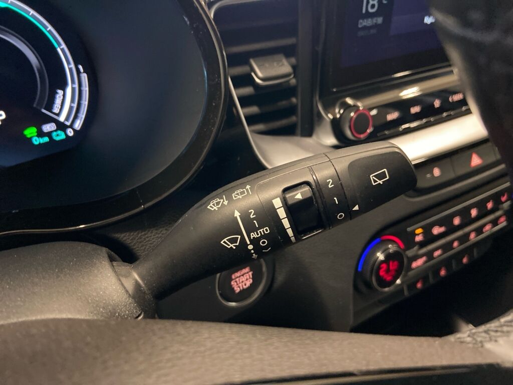 Kia XCeed 2020 Harmaa