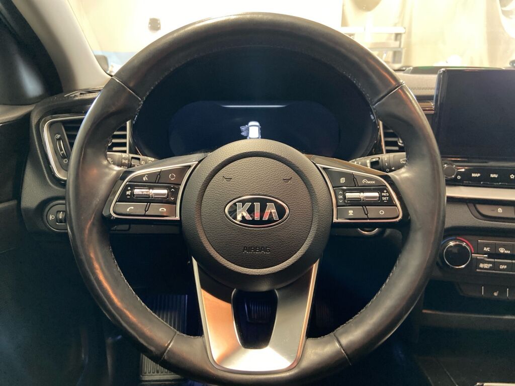 Kia XCeed 2020 Harmaa
