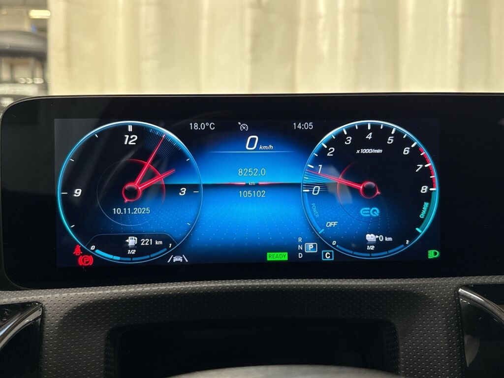 Mercedes-Benz A 2021 Valkoinen