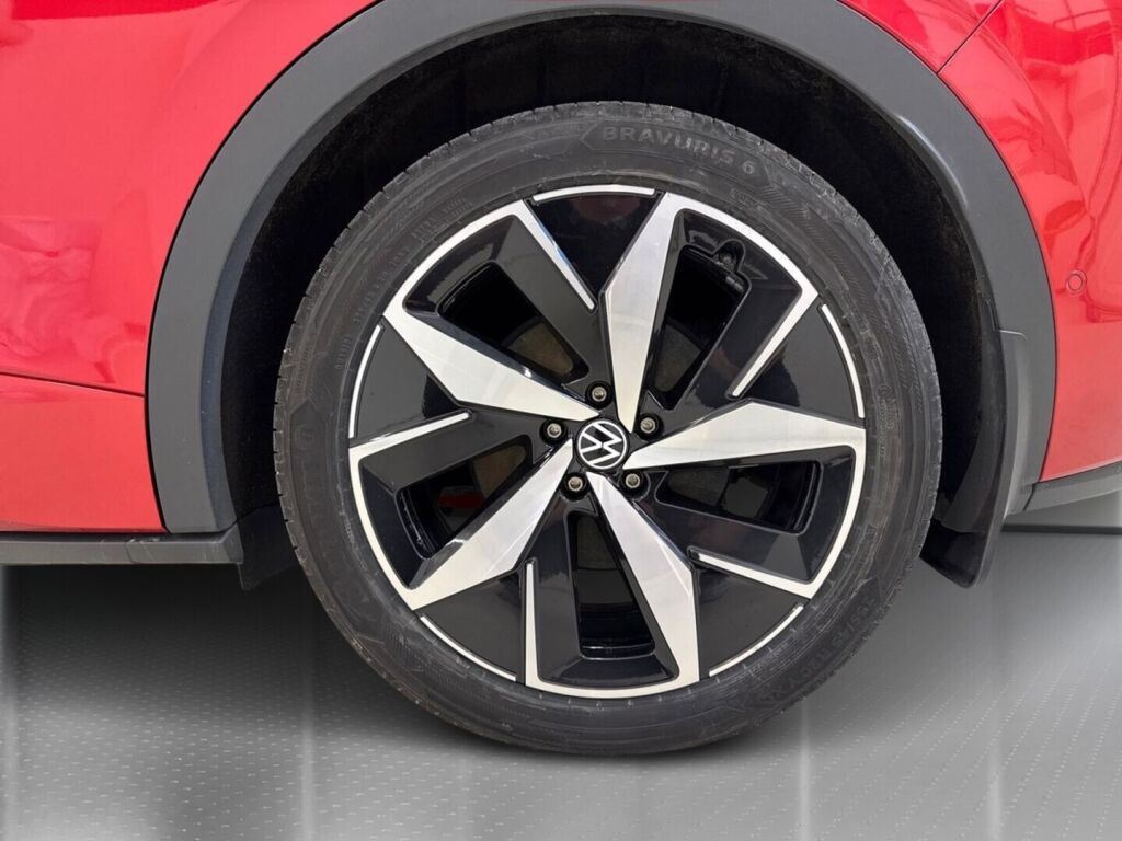 Volkswagen ID.5 2022 Punainen