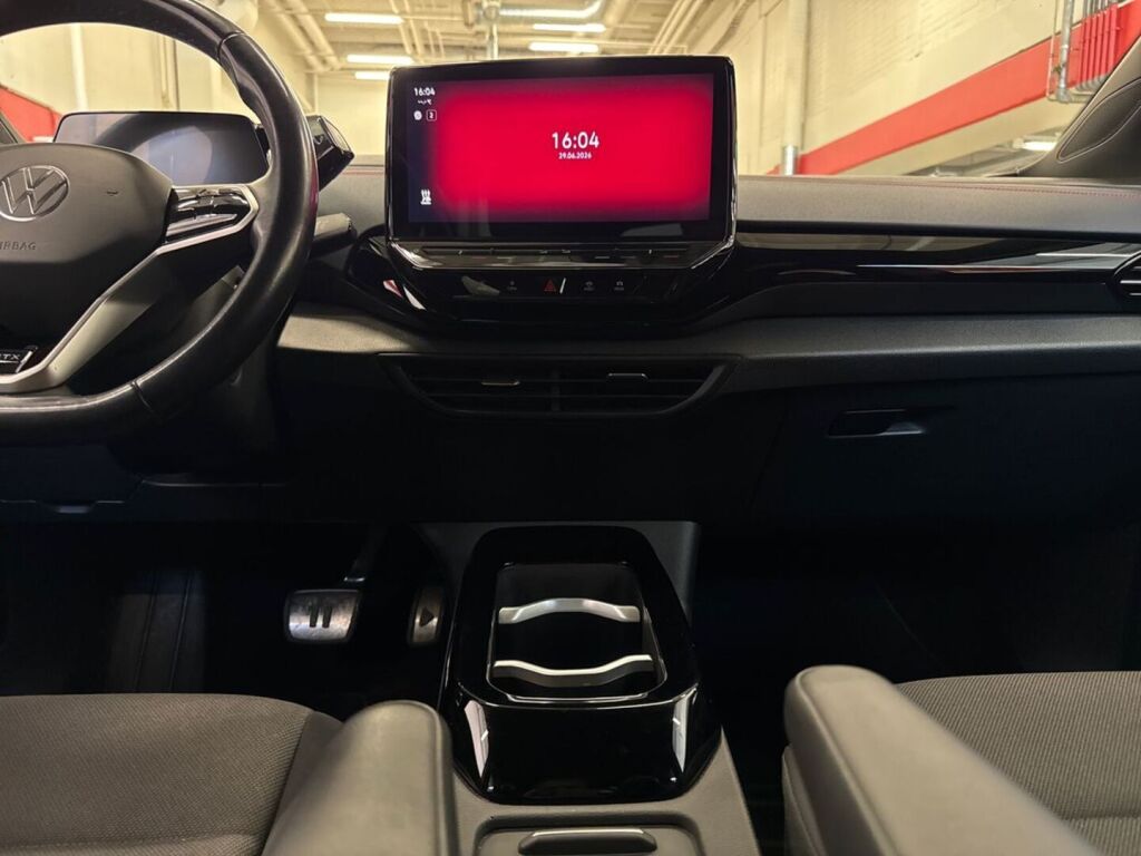 Volkswagen ID.5 2022 Punainen