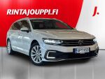 Volkswagen Passat 2020 Valkoinen