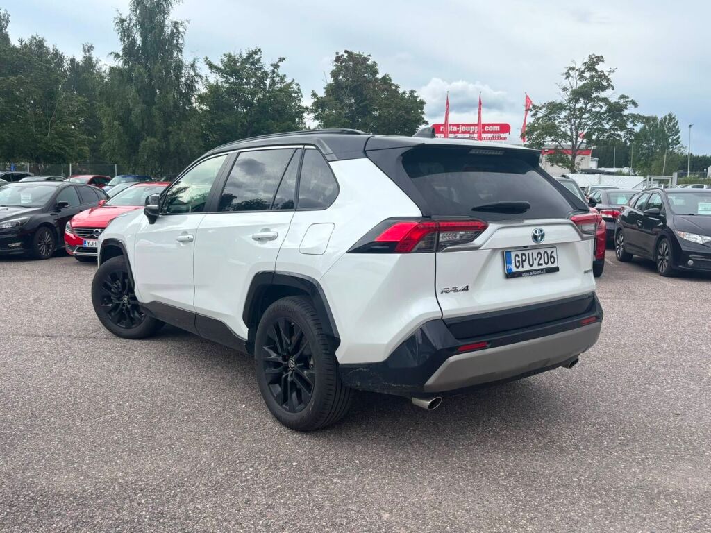 Toyota RAV4 2024 Valkoinen