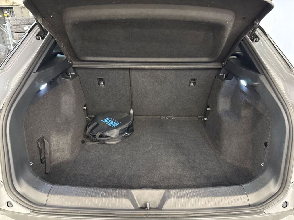 Volkswagen ID.4 2023 Harmaa