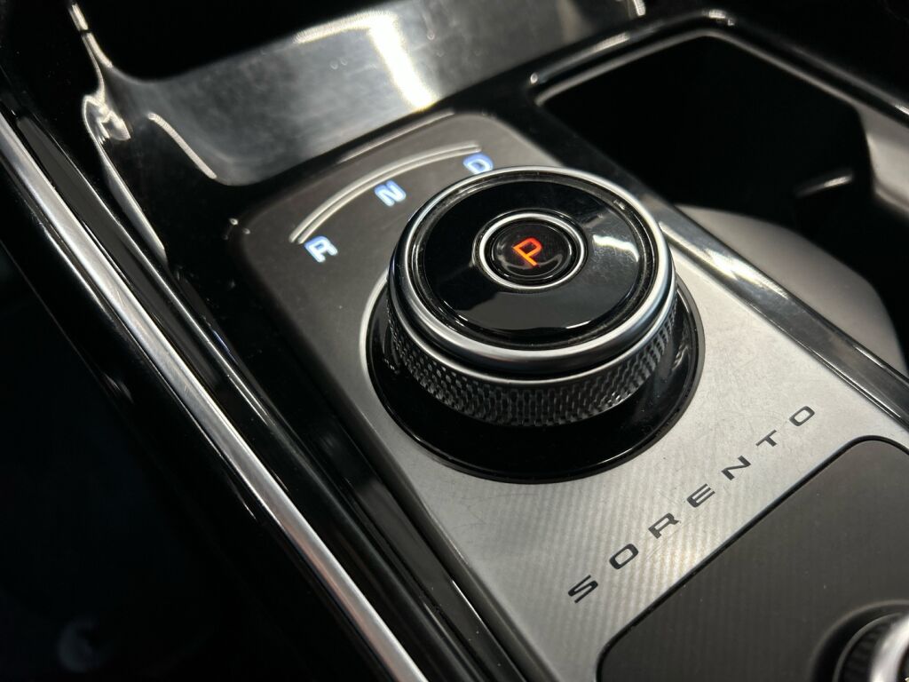 Kia Sorento 2021 Harmaa