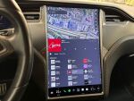 Tesla Model S 2019 Punainen