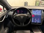 Tesla Model S 2019 Punainen
