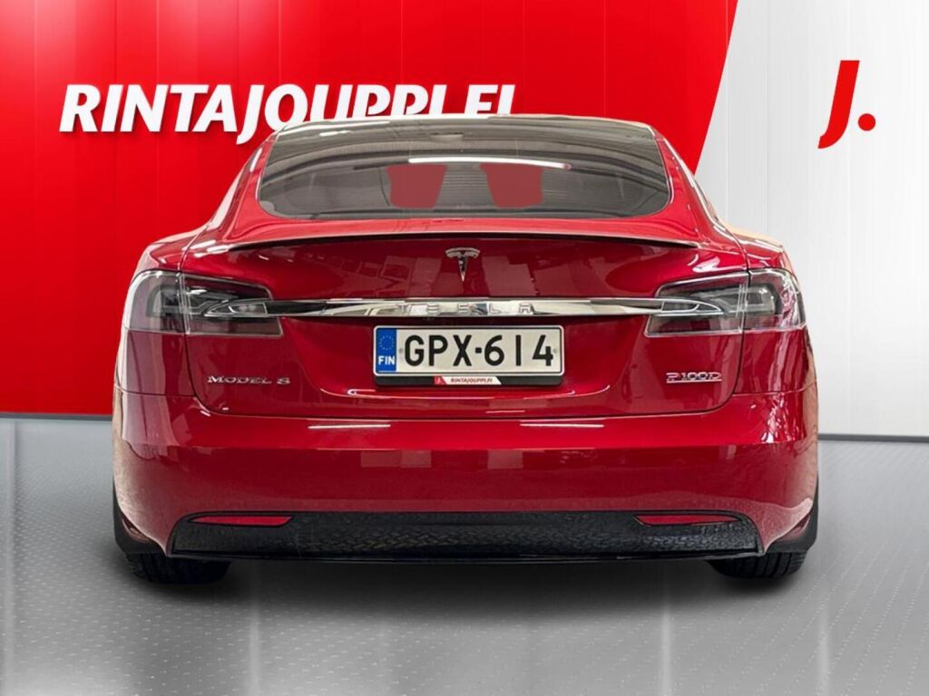 Tesla Model S 2019 Punainen