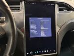 Tesla Model S 2019 Punainen